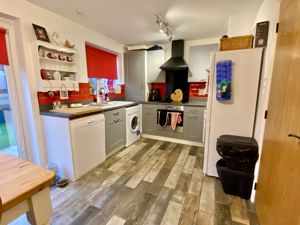 Kitchen Area- click for photo gallery